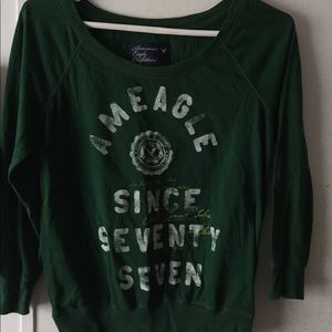 American Eagle green long sleeve top!